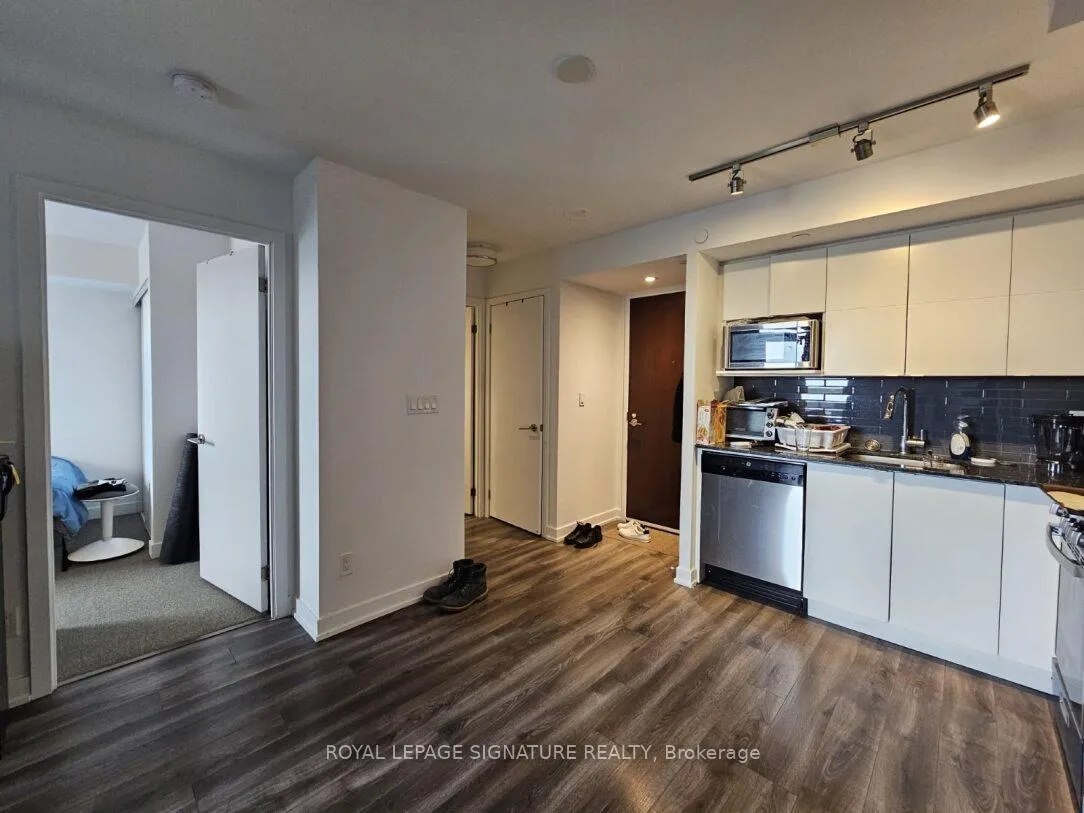 Photo 12 of Unit 617, 120 Varna Drive, Toronto, Englemount-Lawrence — HOMEH