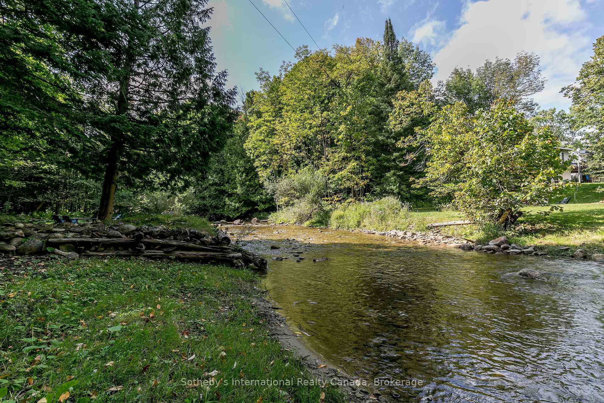 Photo 5 of 8383 9 County Road, Clearview, Rural Clearview — HOMEH