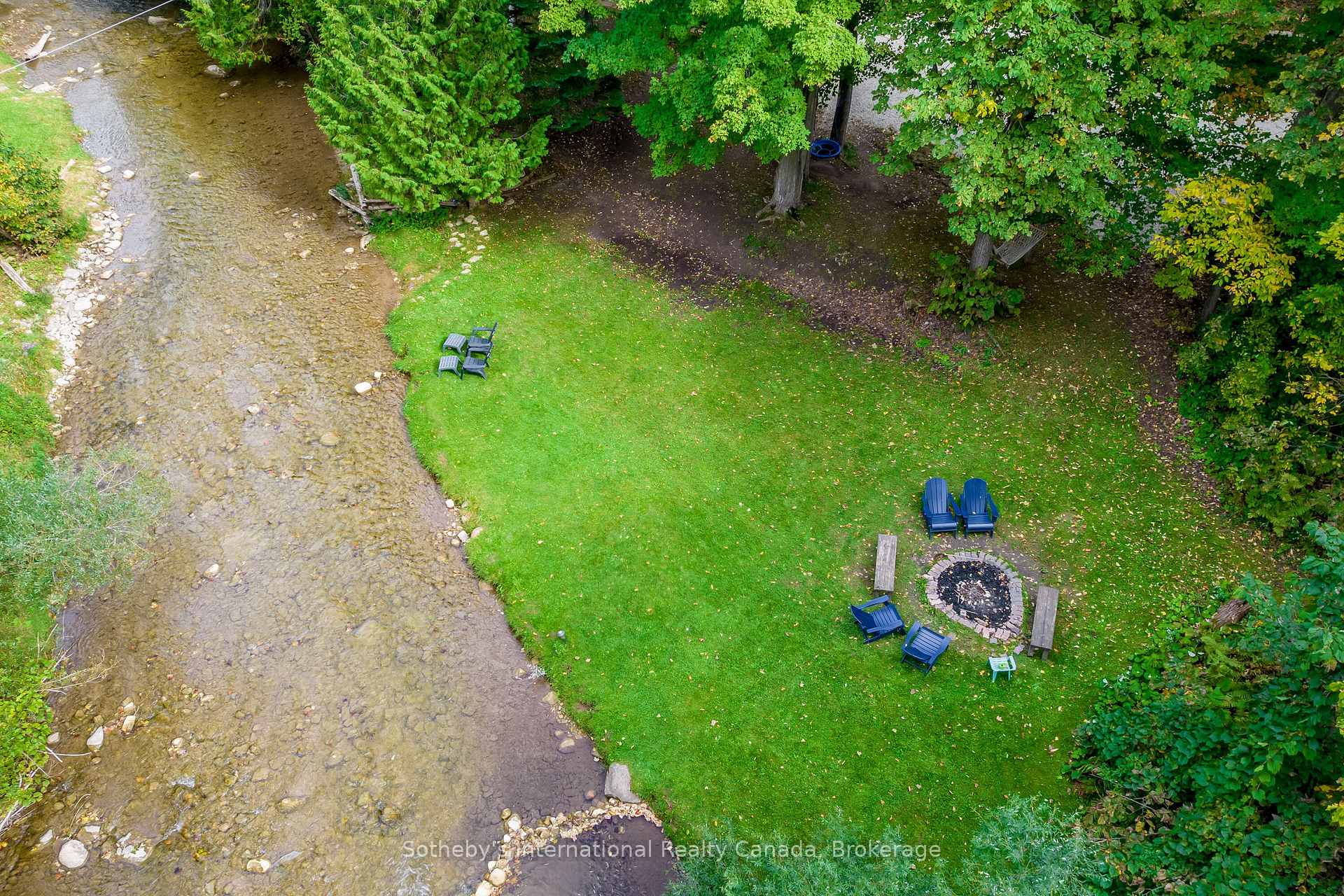 Photo 9 of 8383 9 County Road, Clearview, Rural Clearview — HOMEH