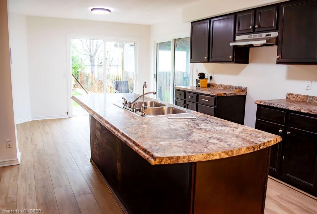 Photo 8 of 84 Balm Beach Road E, Tiny — HOMEH