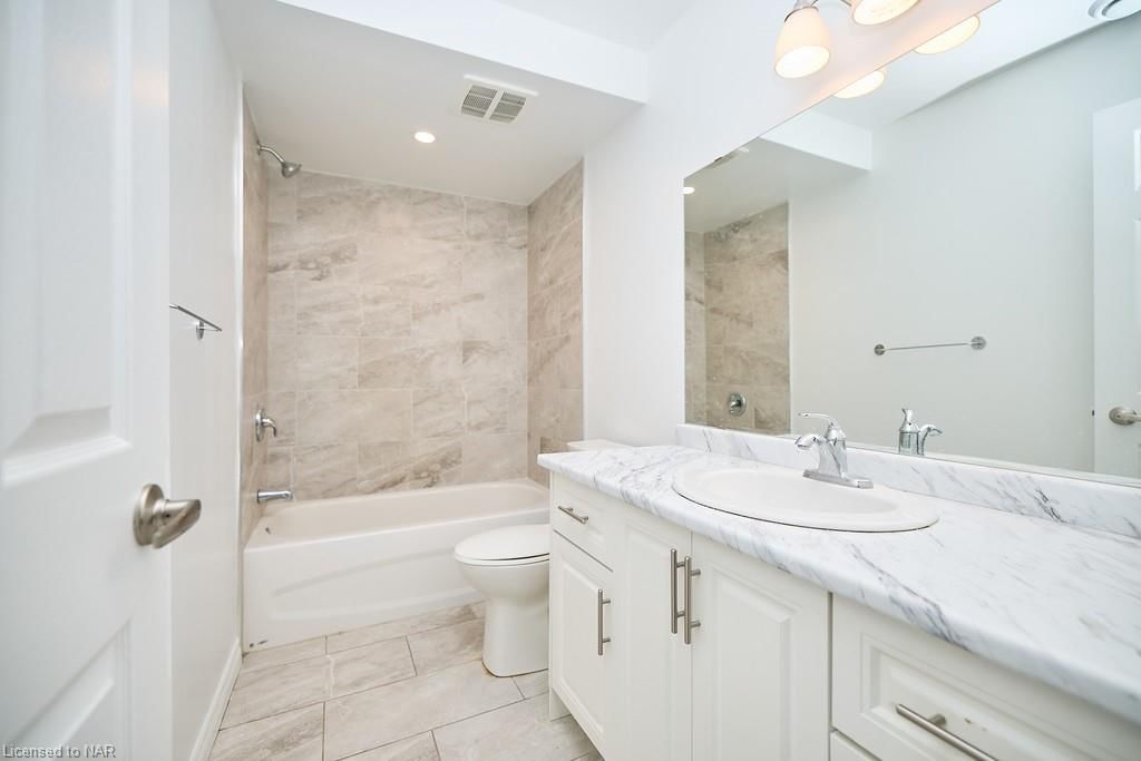 Photo 8 of 61 Bunting Road, St. Catharines, Secord Woods — HOMEH