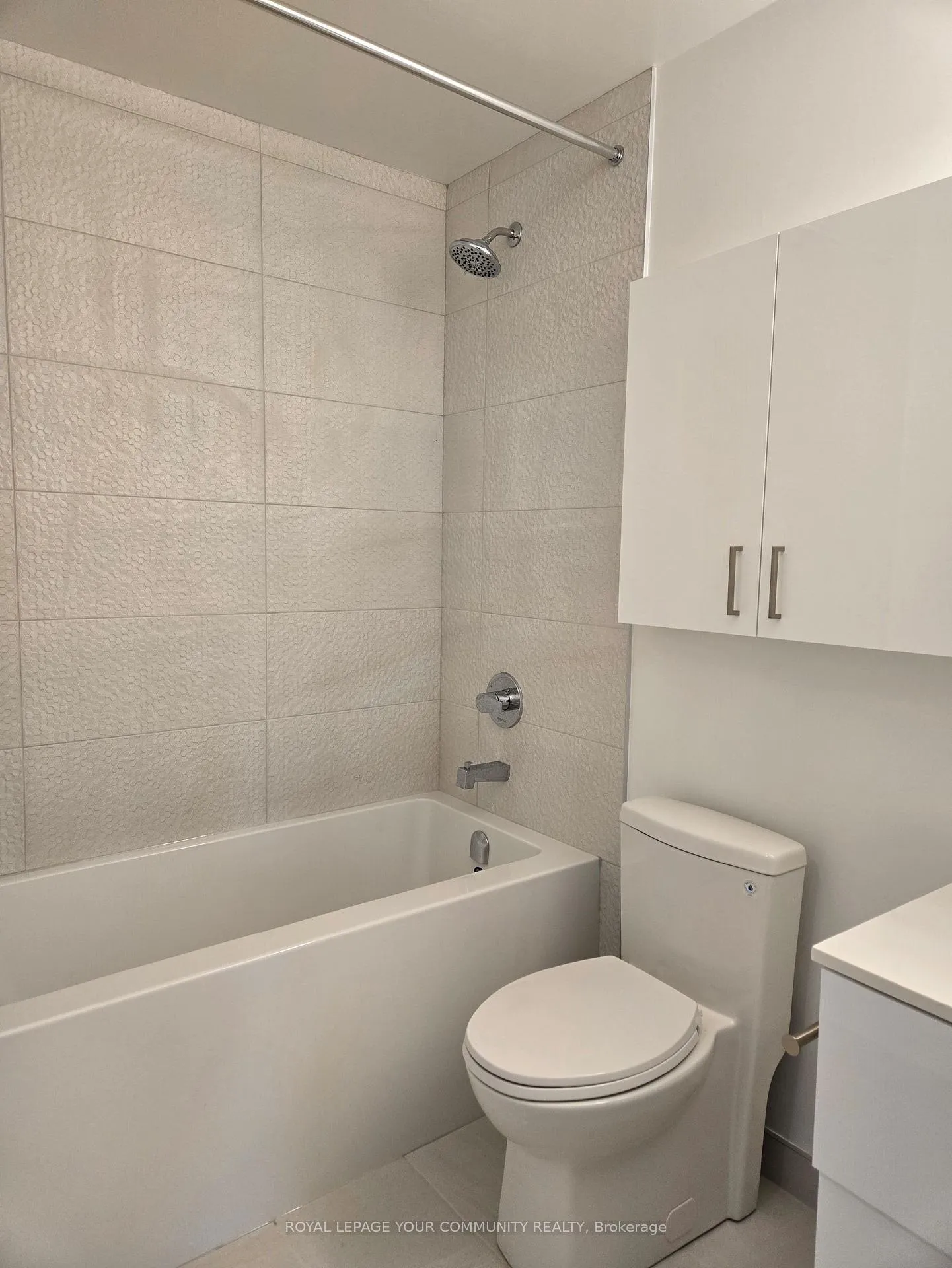 Photo 15 of Unit 611A, 30 Upper Mall Way, Vaughan, Brownridge — HOMEH