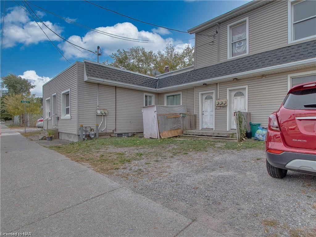 Photo 2 of 243 Ontario Street, St. Catharines, Downtown — HOMEH