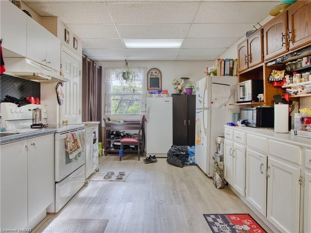 Photo 8 of 243 Ontario Street, St. Catharines, Downtown — HOMEH