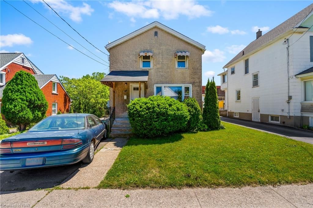 Photo 2 of 5748 Leonard Avenue, Niagara Falls, Hospital — HOMEH