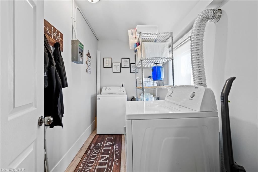 Photo 9 of 5748 Leonard Avenue, Niagara Falls, Hospital — HOMEH