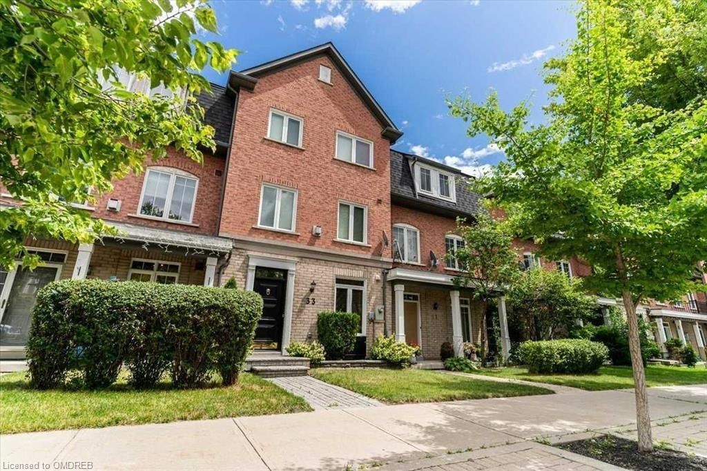 Front of 33 Port Union Road