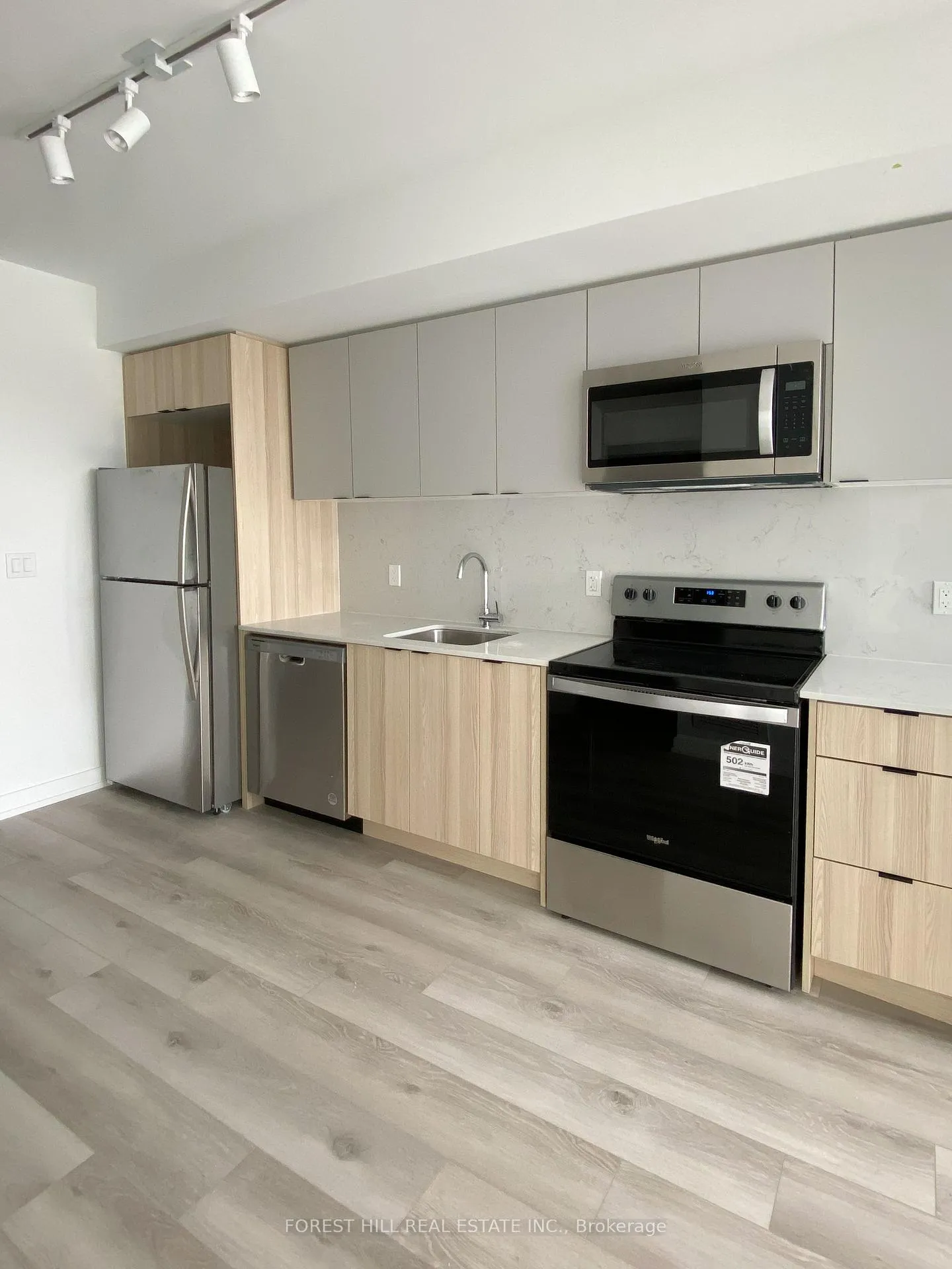 Photo 6 of Unit 512, 2000 Bathurst Street, Toronto, Humewood-Cedarvale — HOMEH