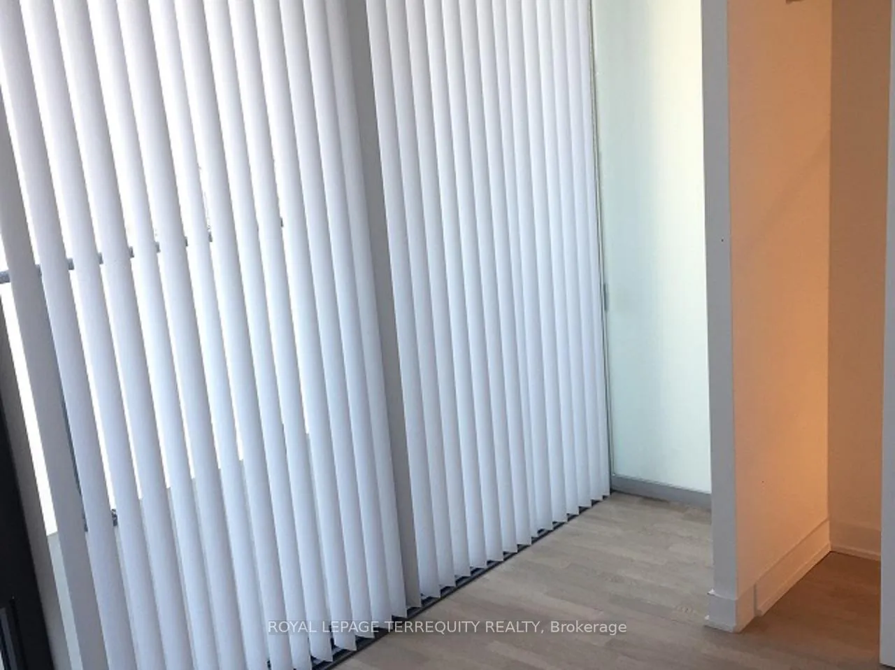 Photo 16 of Unit 1510, 185 Roehampton Avenue, Toronto, Mount Pleasant West — HOMEH