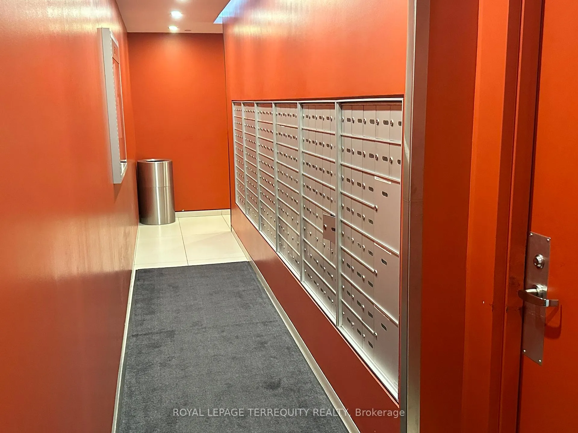 Photo 26 of Unit 1510, 185 Roehampton Avenue, Toronto, Mount Pleasant West — HOMEH