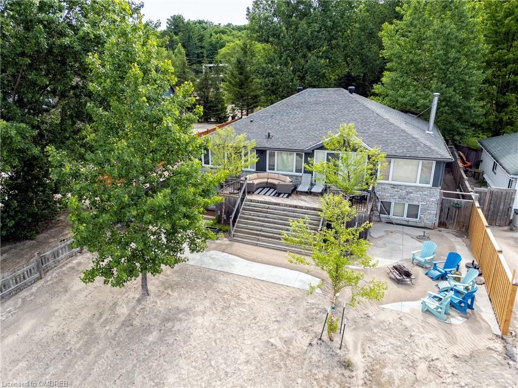 Photo 3 of 890 Tiny Beaches Road S, Tiny — HOMEH