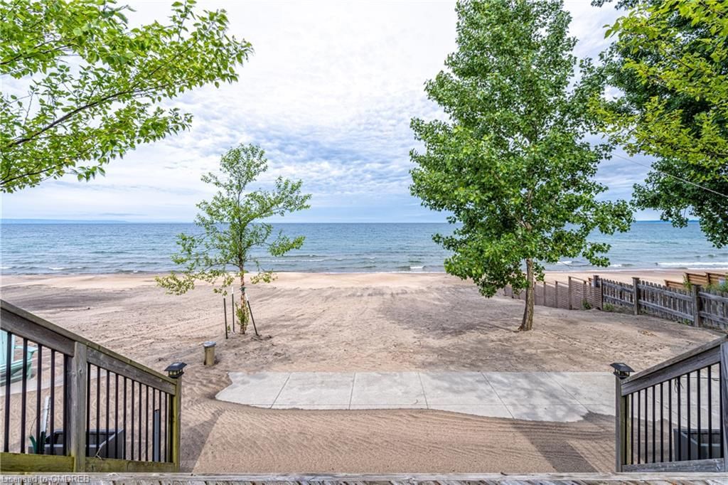 Photo 4 of 890 Tiny Beaches Road S, Tiny — HOMEH