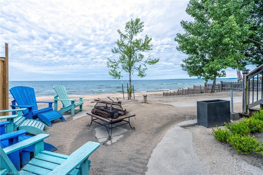 Photo 8 of 890 Tiny Beaches Road S, Tiny — HOMEH