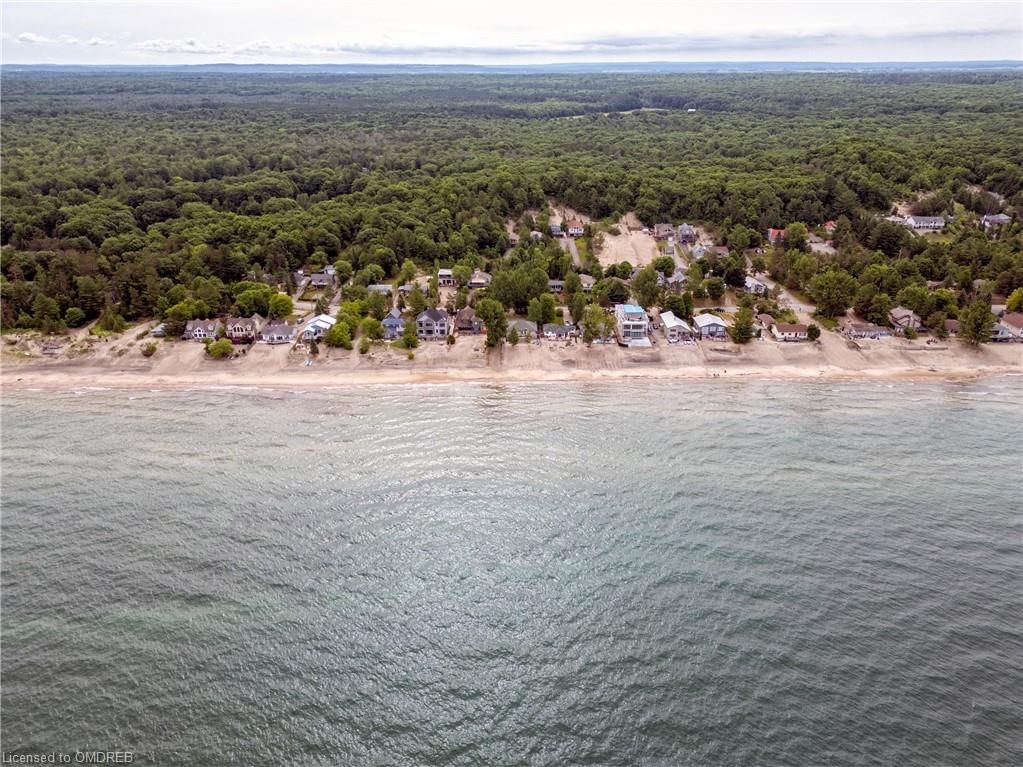 Photo 9 of 890 Tiny Beaches Road S, Tiny — HOMEH