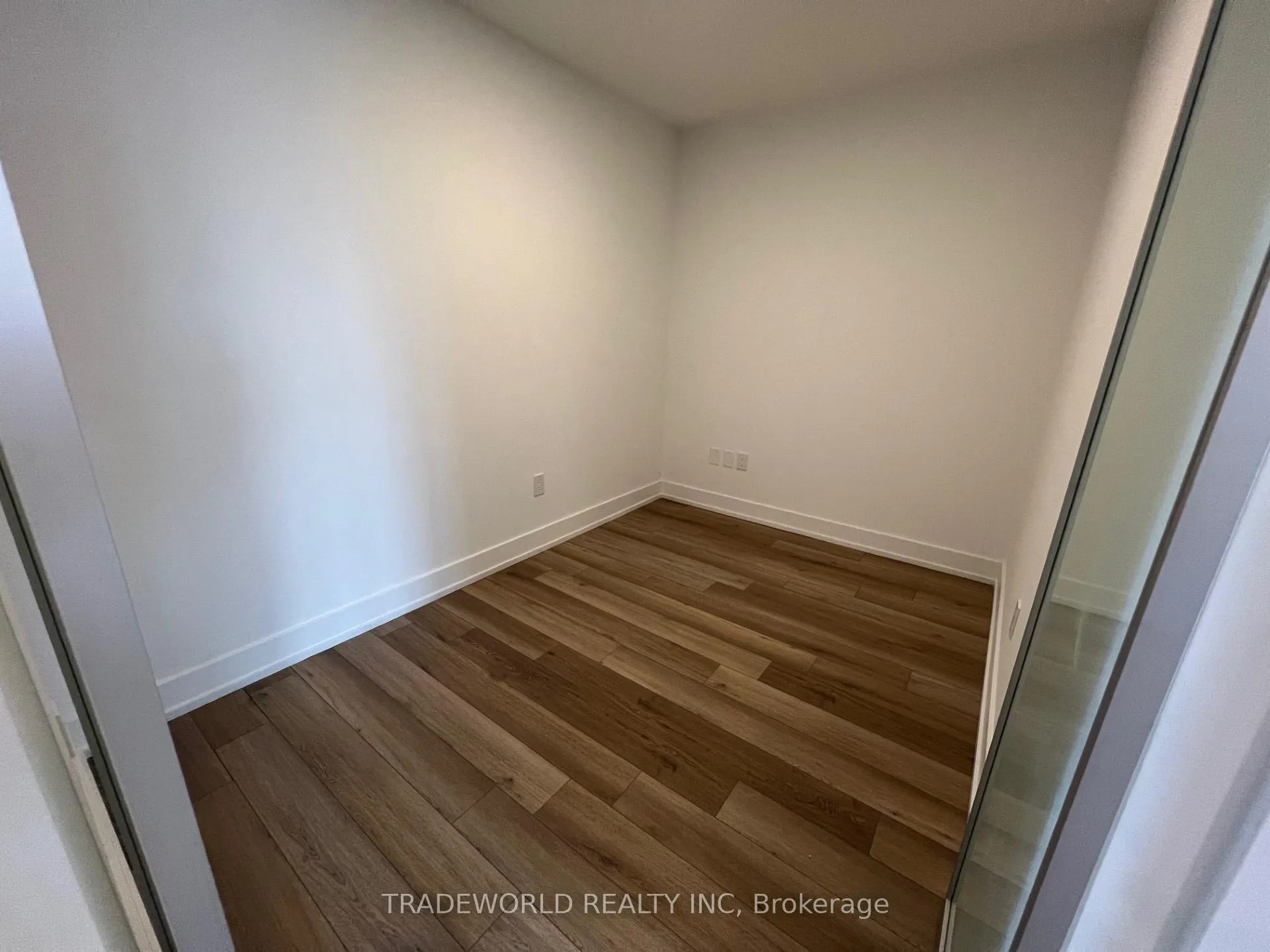 Photo 8 of Unit 1115, 9 Clegg Road, Markham, Unionville — HOMEH