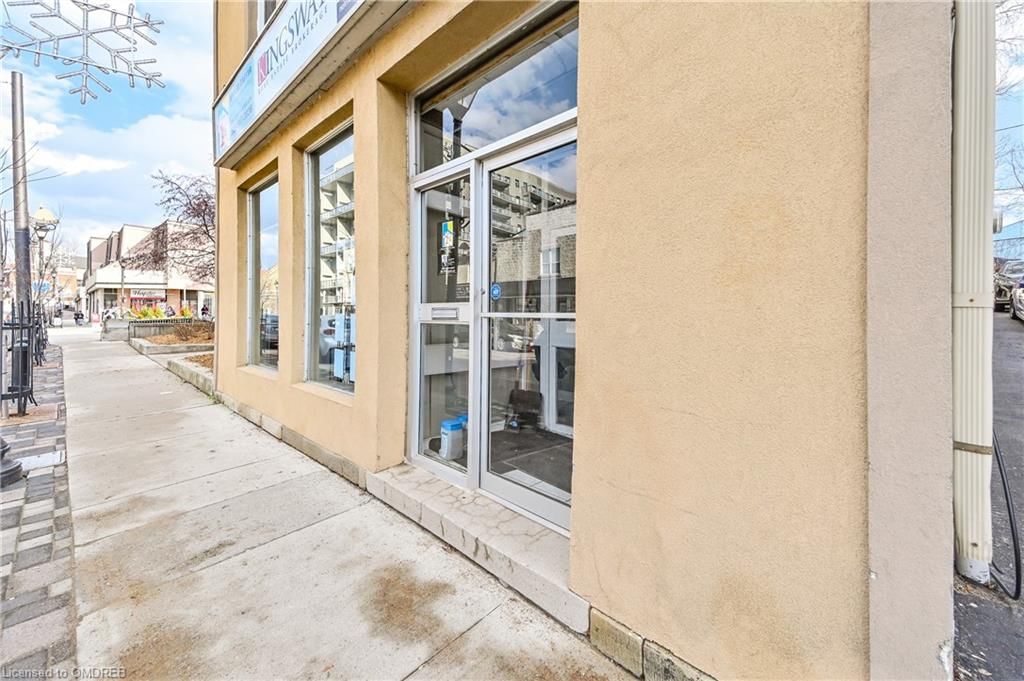 Photo 3 of 26 Queen Street E, Cambridge, Hillcrest/Forbes Park — HOMEH