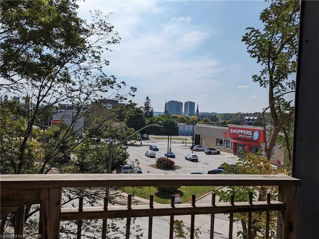 Photo 4 of 68 Roseview Avenue, Cambridge, City Core/Wellington — HOMEH
