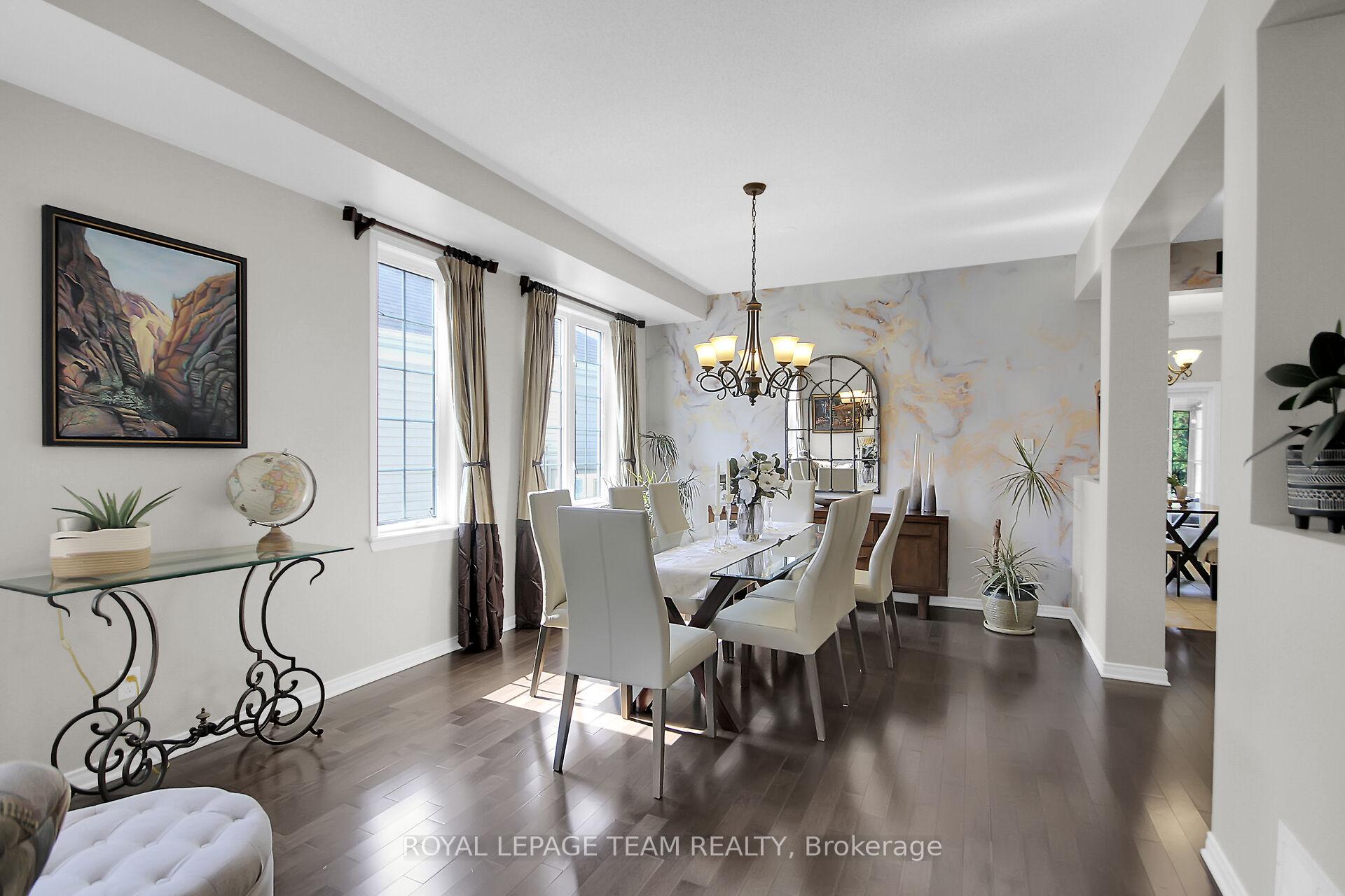 Photo 7 of 936 Rossburn Crescent, Ottawa, Barrhaven - Stonebridge — HOMEH