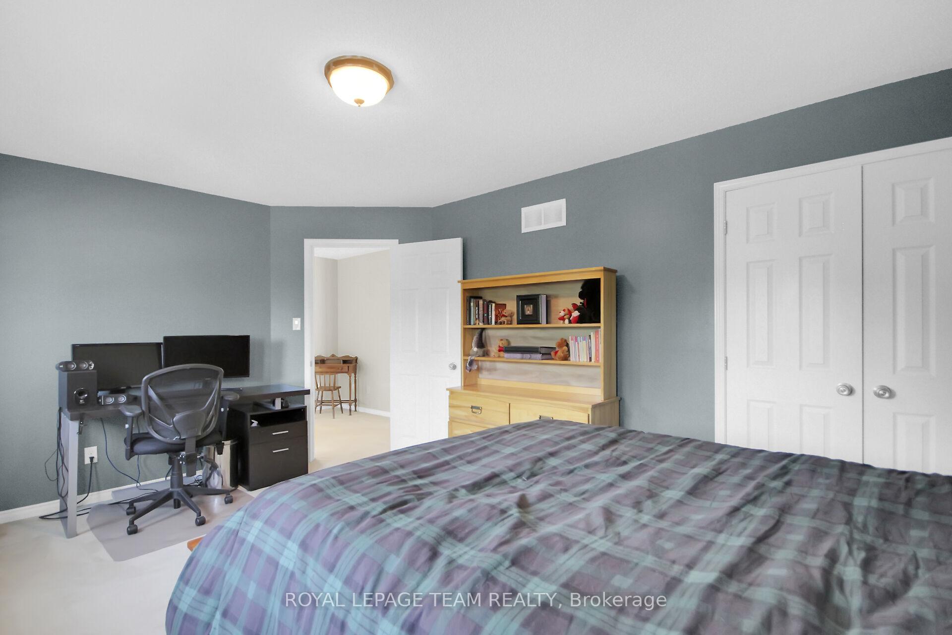 Photo 34 of 936 Rossburn Crescent, Ottawa, Barrhaven - Stonebridge — HOMEH
