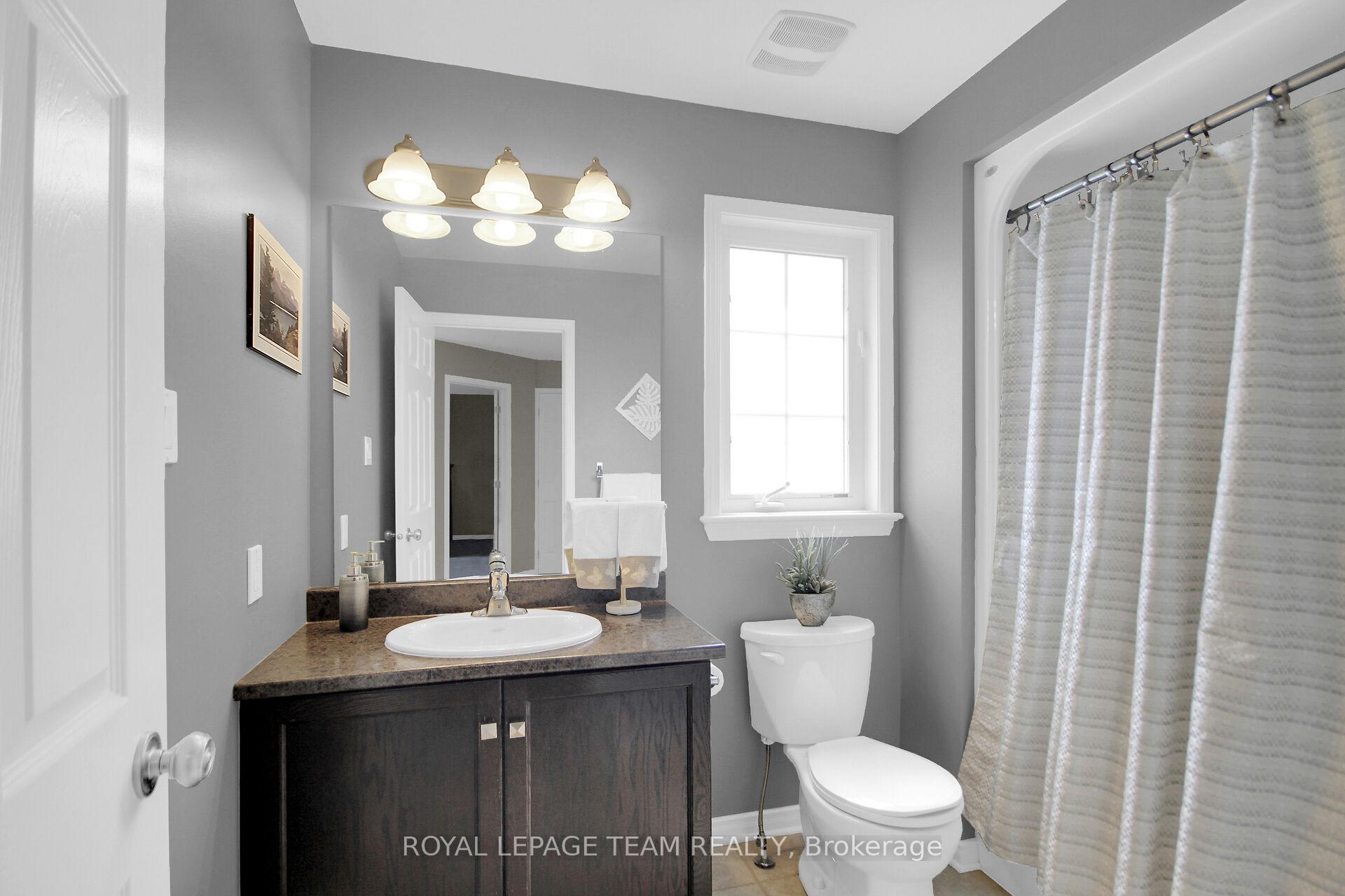 Photo 39 of 936 Rossburn Crescent, Ottawa, Barrhaven - Stonebridge — HOMEH