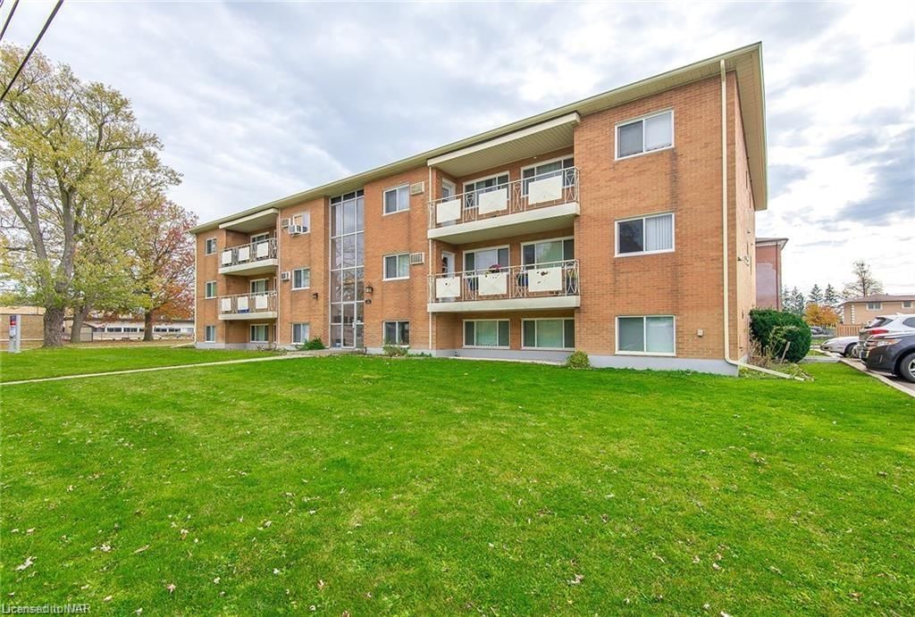 Photo 5 of 131 Third Street, Welland, Lincoln/Crowland — HOMEH