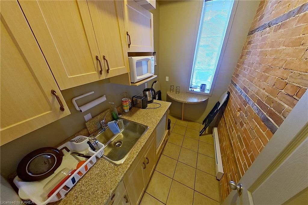 Photo 9 of 163 Brock Street, Kingston, Central City East — HOMEH