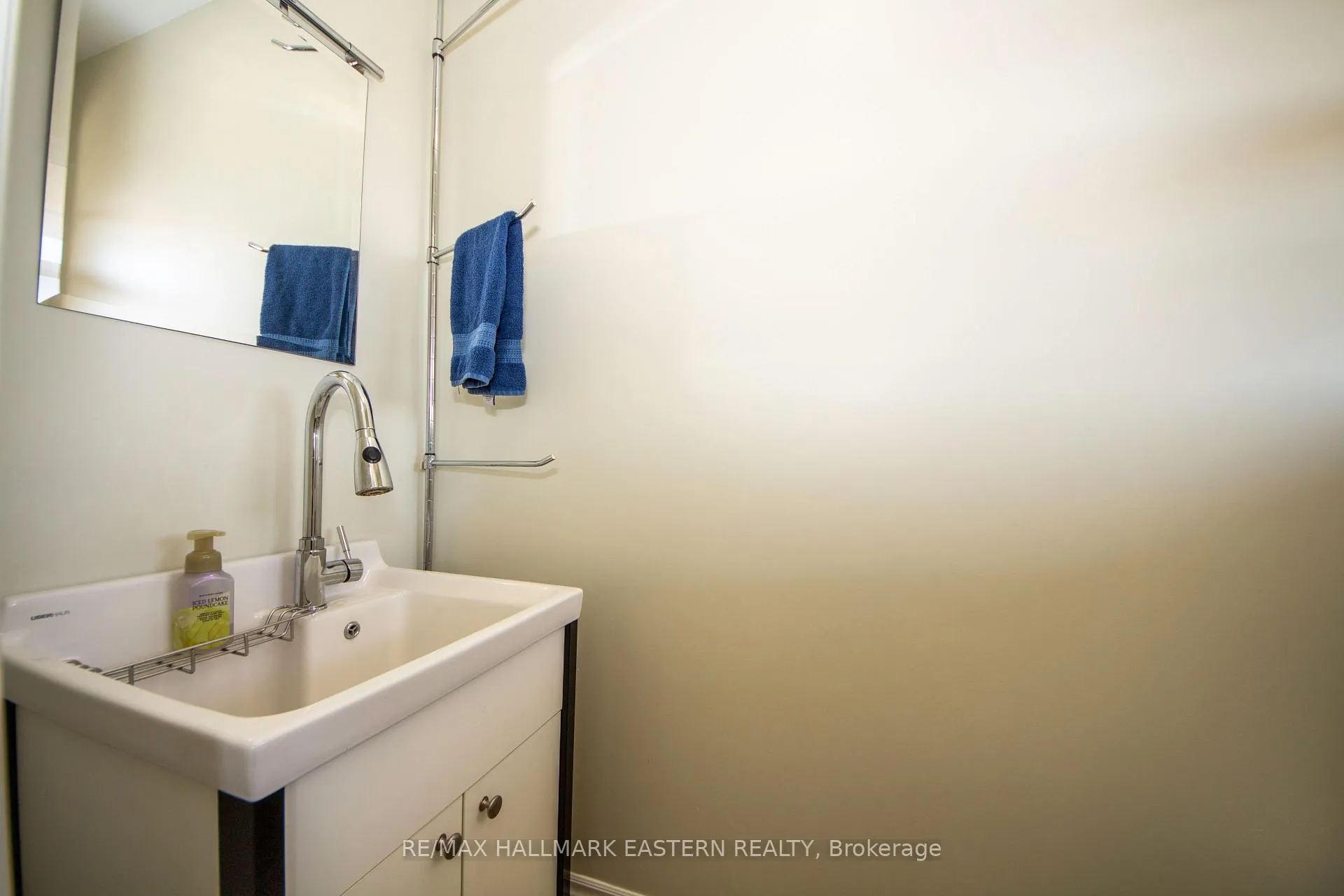 Photo 13 of 523 Mcmaster Road, Quinte West, Murray Ward — HOMEH