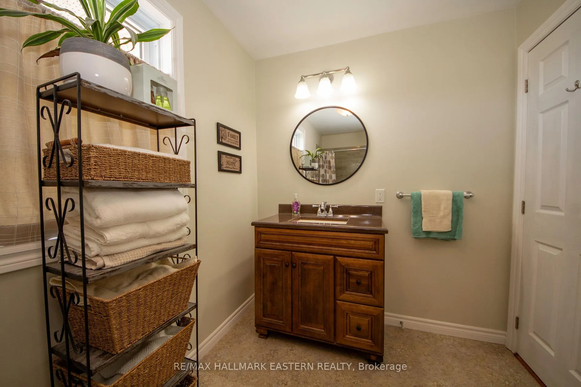 Photo 21 of 523 Mcmaster Road, Quinte West, Murray Ward — HOMEH