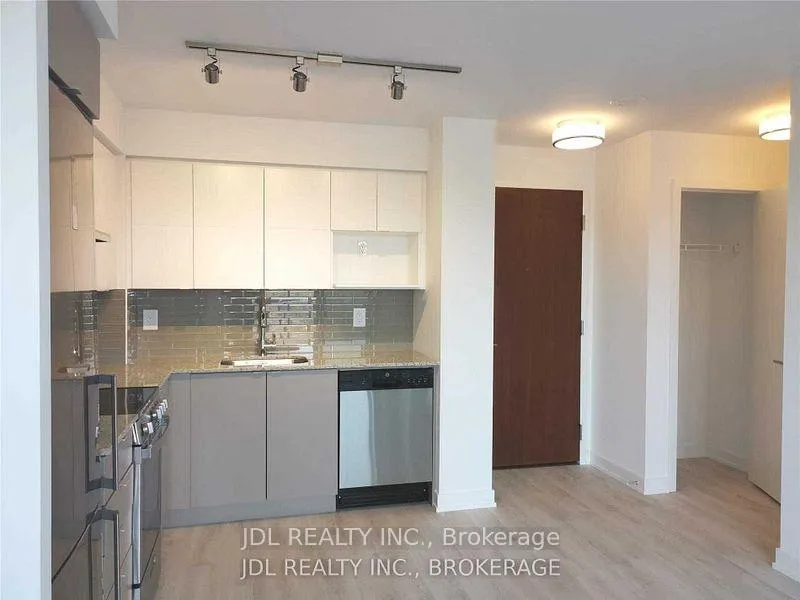 Photo 3 of Unit 519, 120 Varna Drive, Toronto, Englemount-Lawrence — HOMEH
