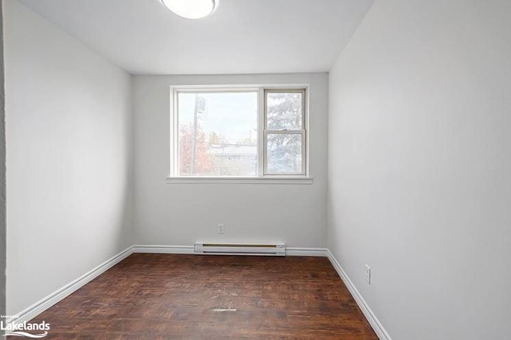 Photo 5 of Unit 301, 176 Eighth Street, Collingwood — HOMEH