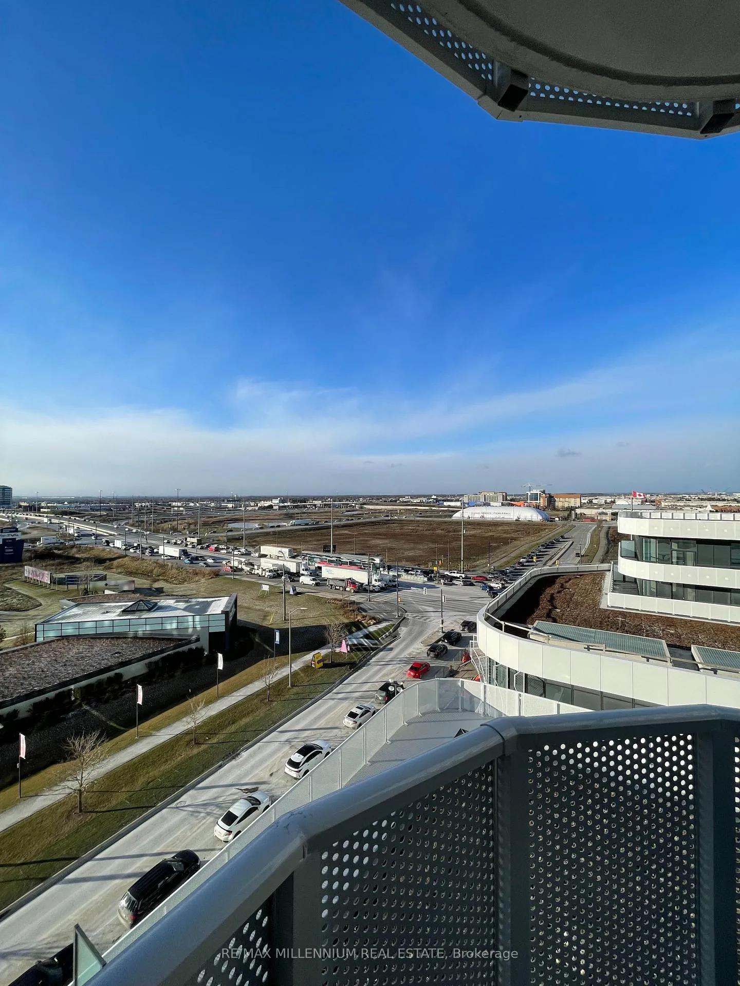 Photo 3 of Unit 911, 195 Commerce Street, Vaughan, Vaughan Corporate Centre — HOMEH
