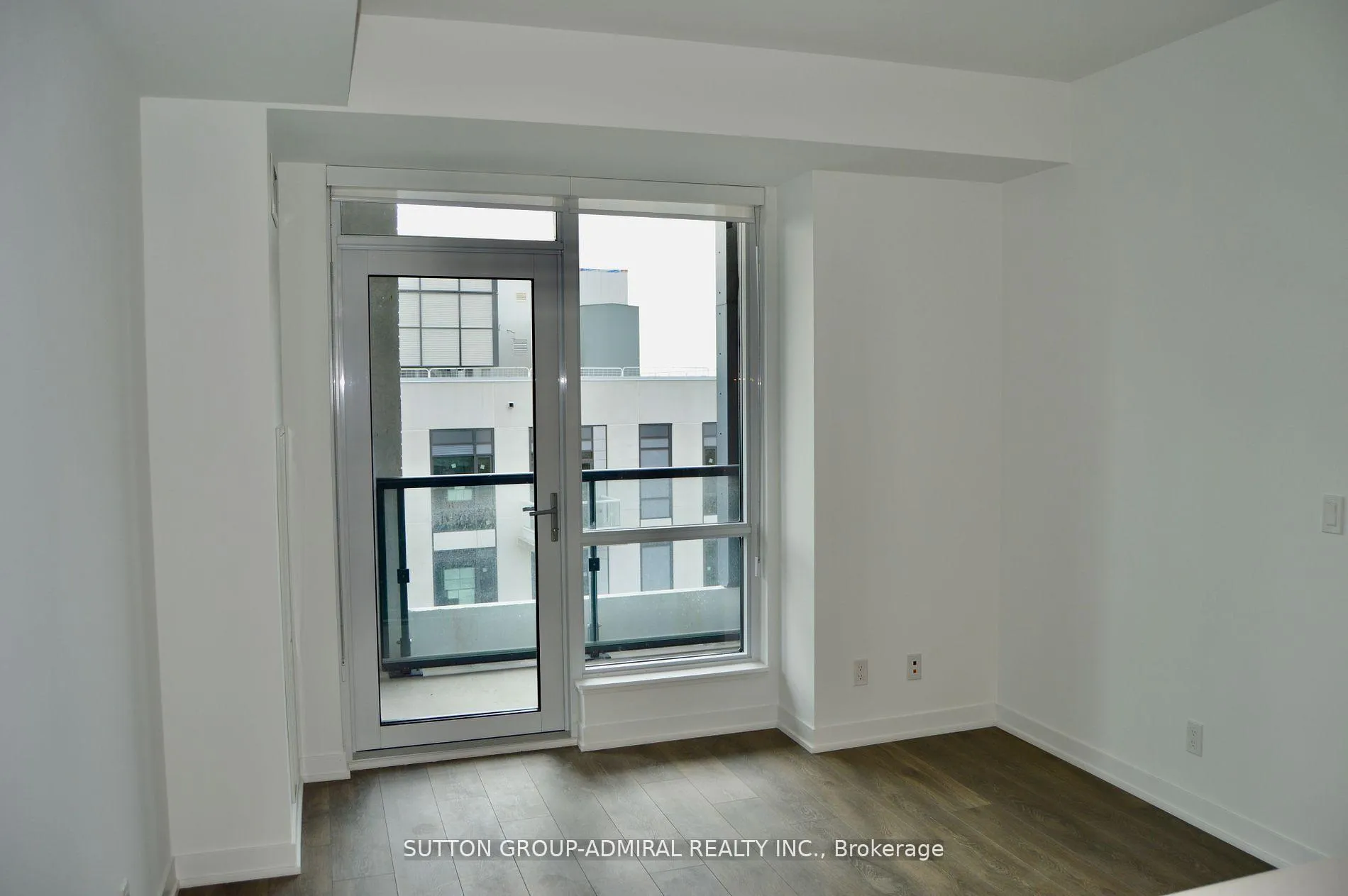 Photo 2 of Unit 1302, 7950 Bathurst Street, Vaughan, Beverley Glen — HOMEH