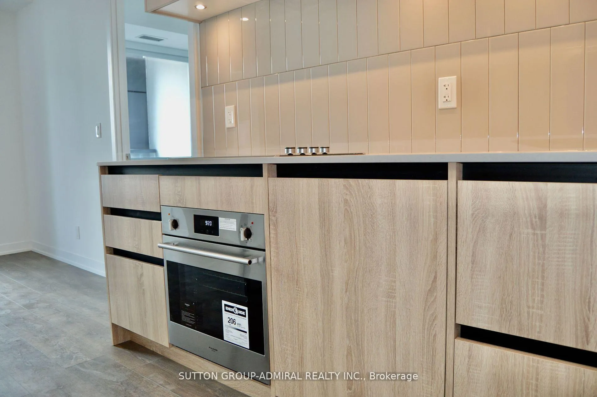 Photo 5 of Unit 1302, 7950 Bathurst Street, Vaughan, Beverley Glen — HOMEH