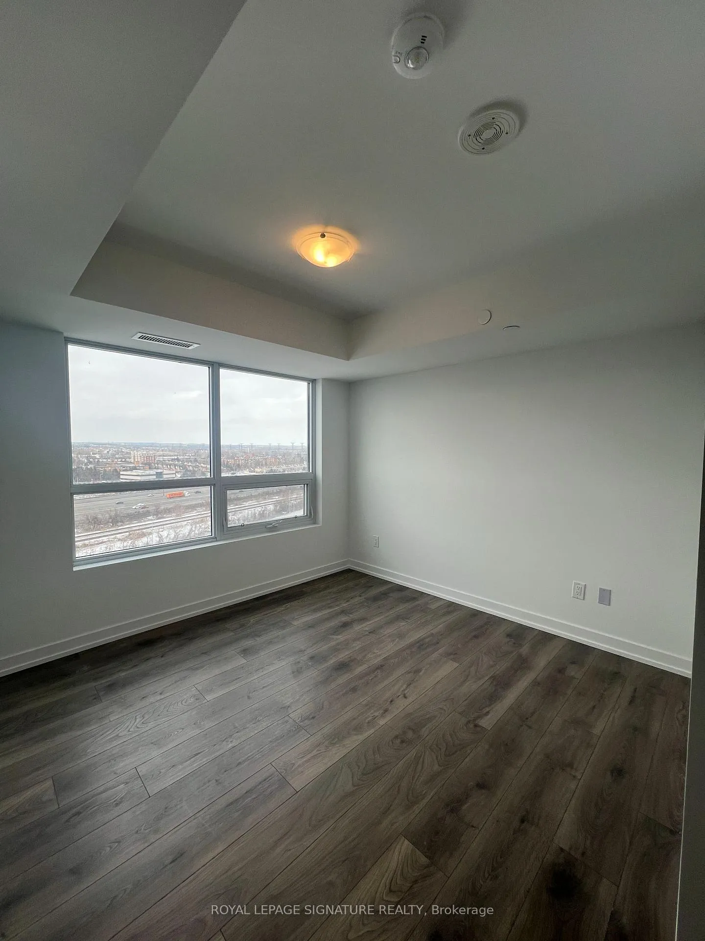 Photo 5 of Unit 1410, 1435 Celebration Drive, Pickering, Bay Ridges — HOMEH