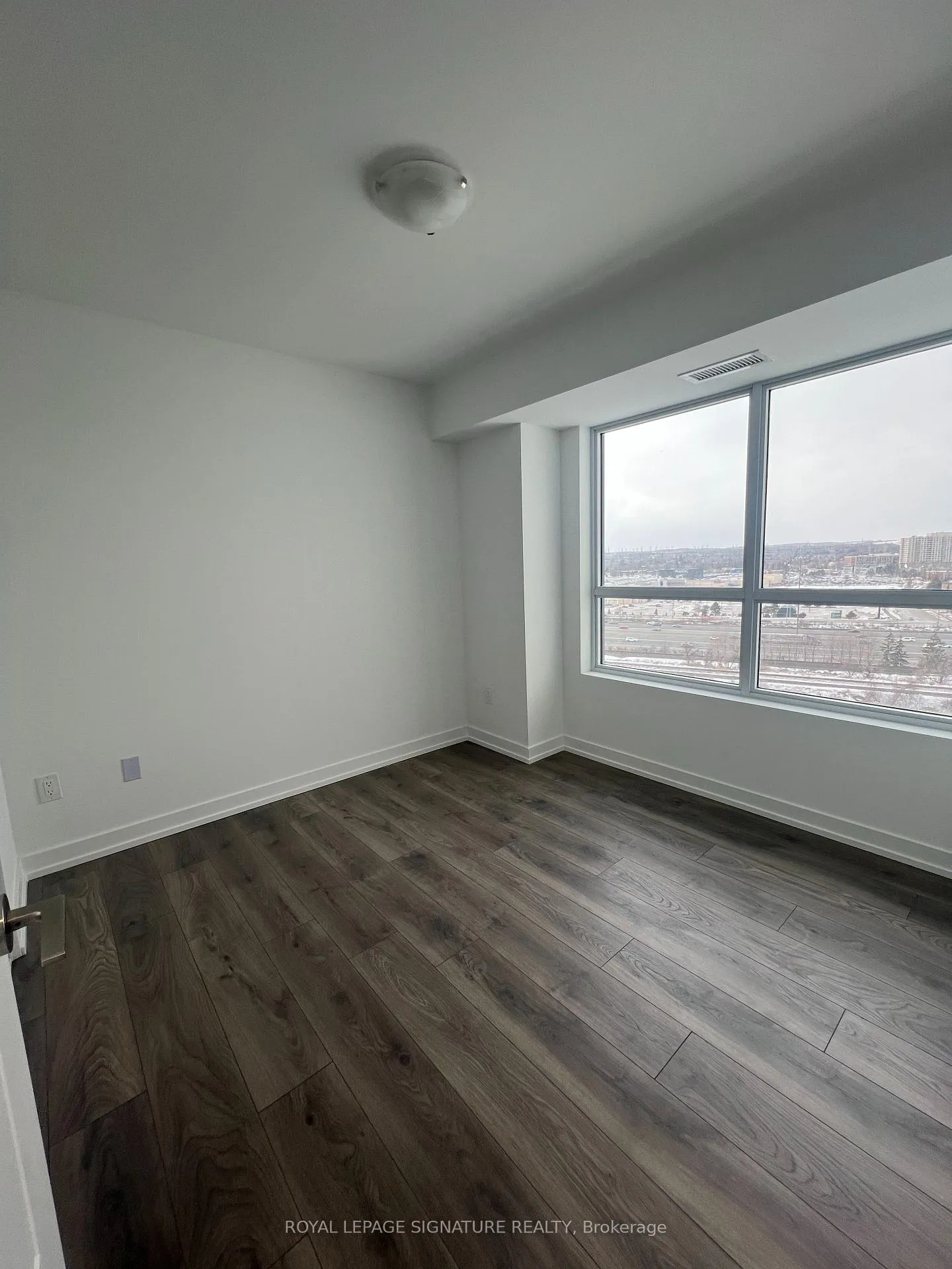 Photo 8 of Unit 1410, 1435 Celebration Drive, Pickering, Bay Ridges — HOMEH
