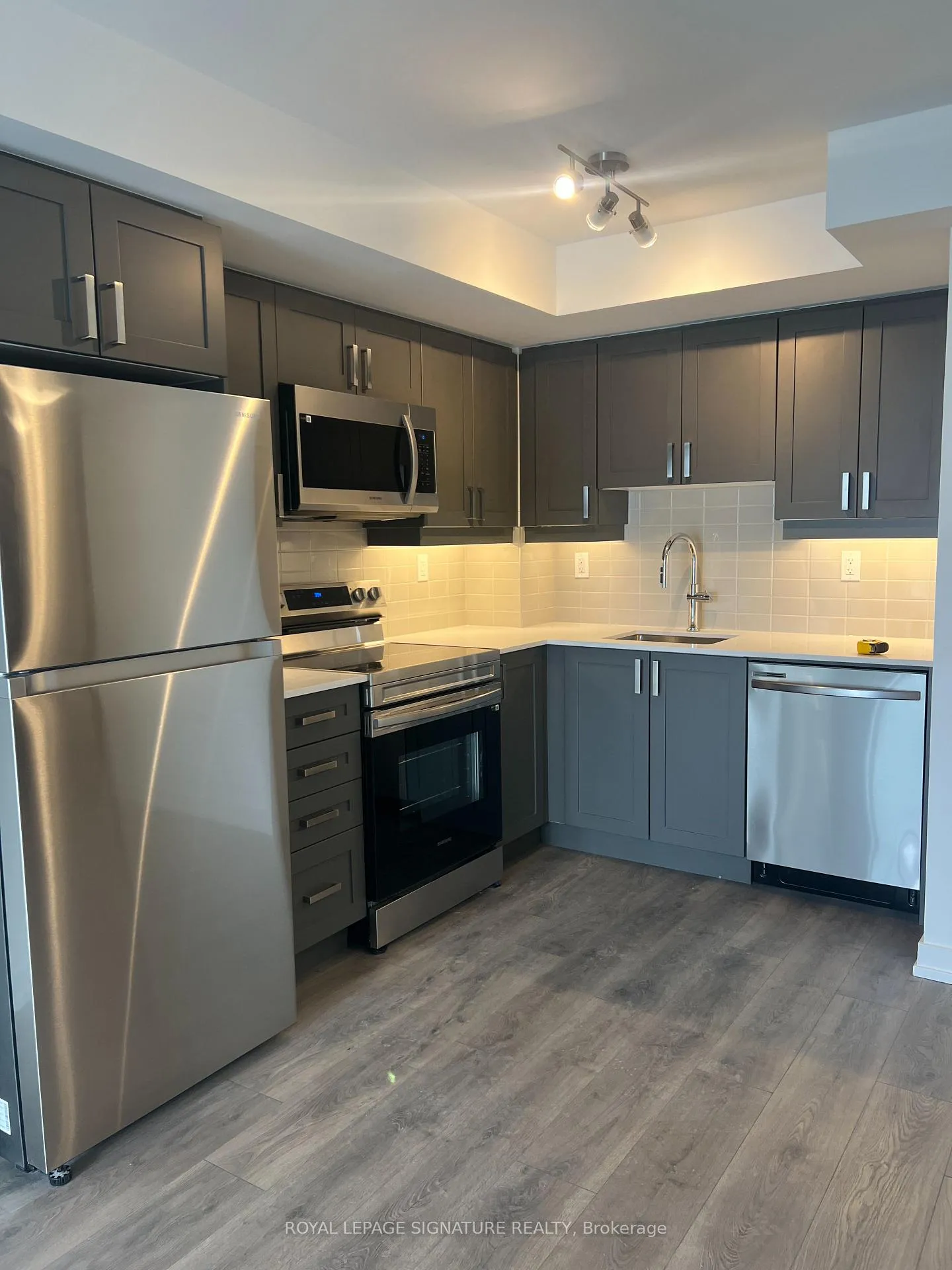 Photo 13 of Unit 1410, 1435 Celebration Drive, Pickering, Bay Ridges — HOMEH
