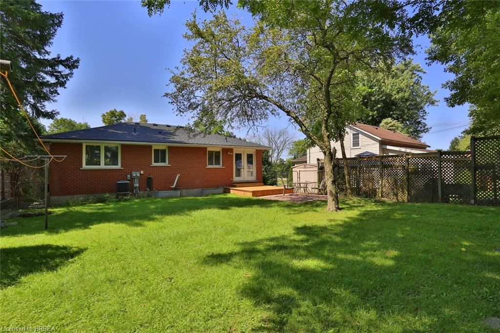 Photo 2 of 73 Milton Street, Wilmot, New Hamburg — HOMEH