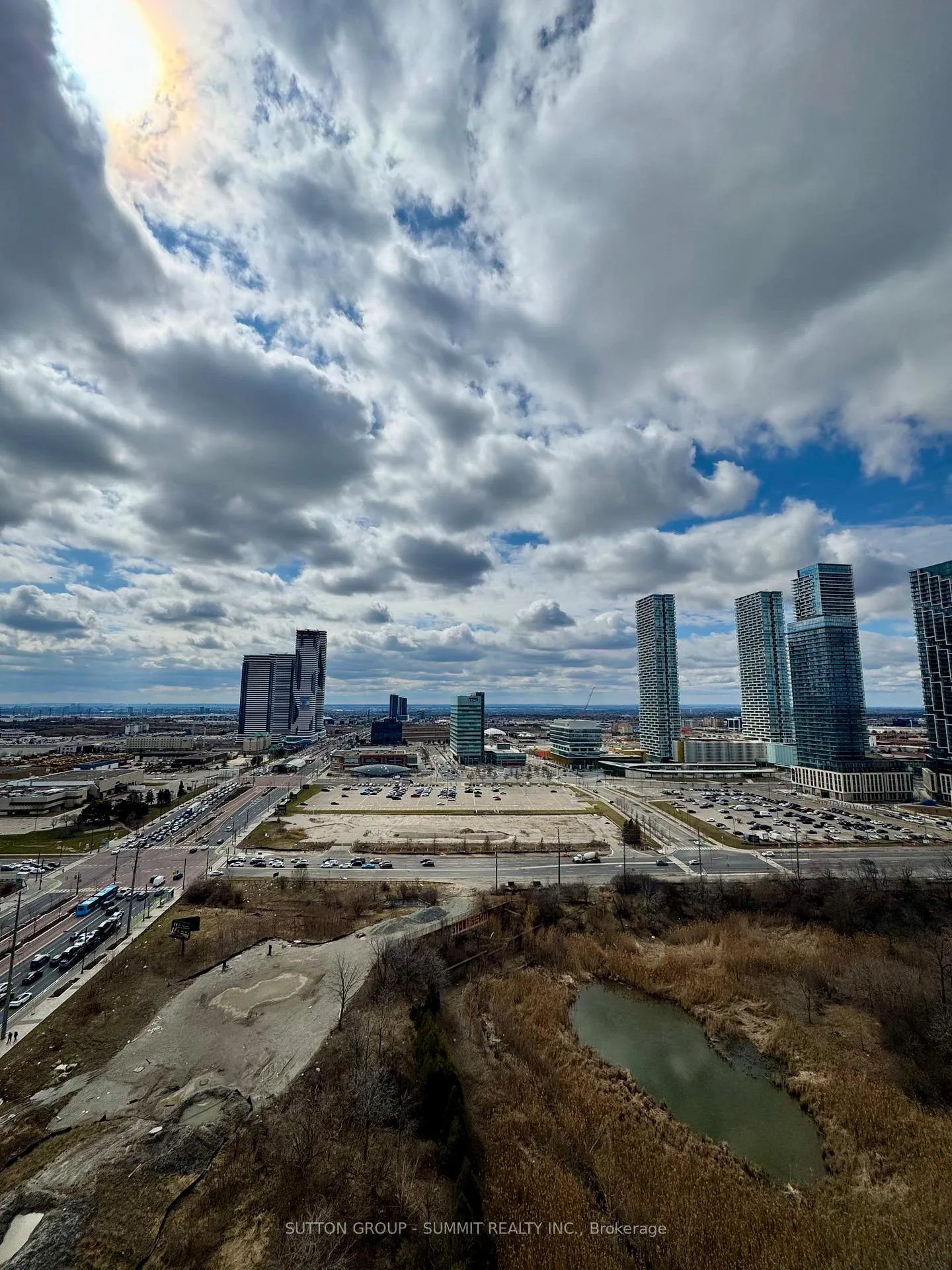 Photo 10 of Unit 1913, 2920 Hwy 7, Vaughan, Vaughan Corporate Centre — HOMEH