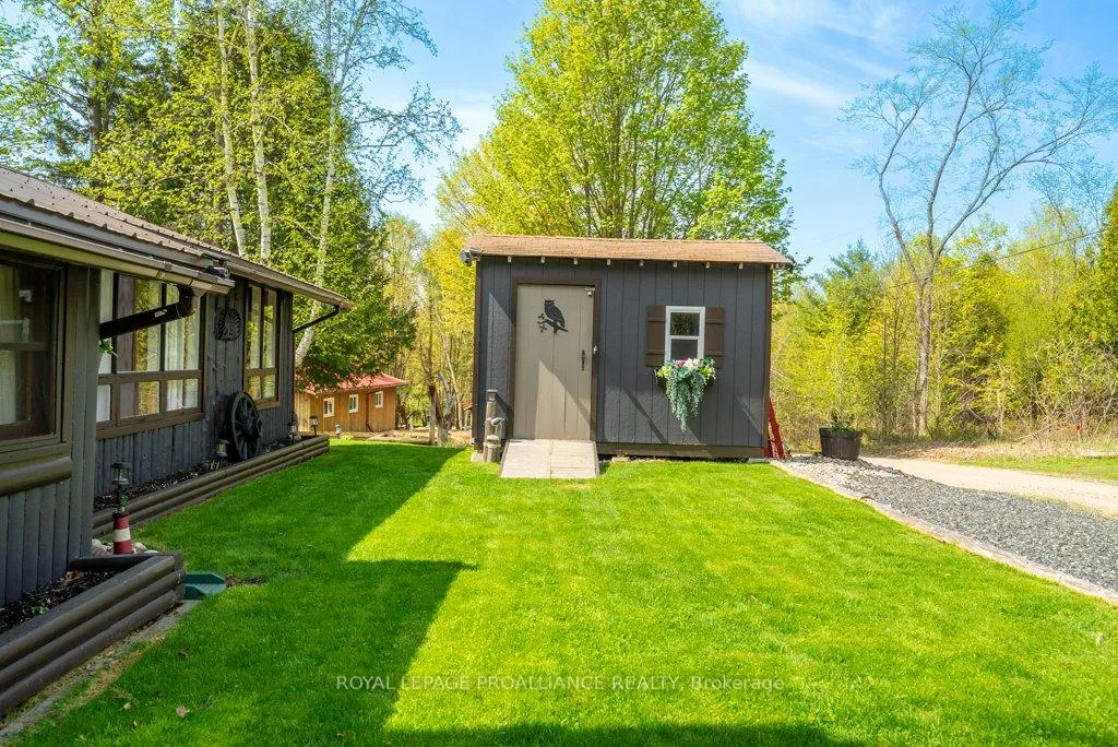 Photo 6 of 1130 Hummingbird Lane, Central Frontenac, Frontenac Centre — HOMEH