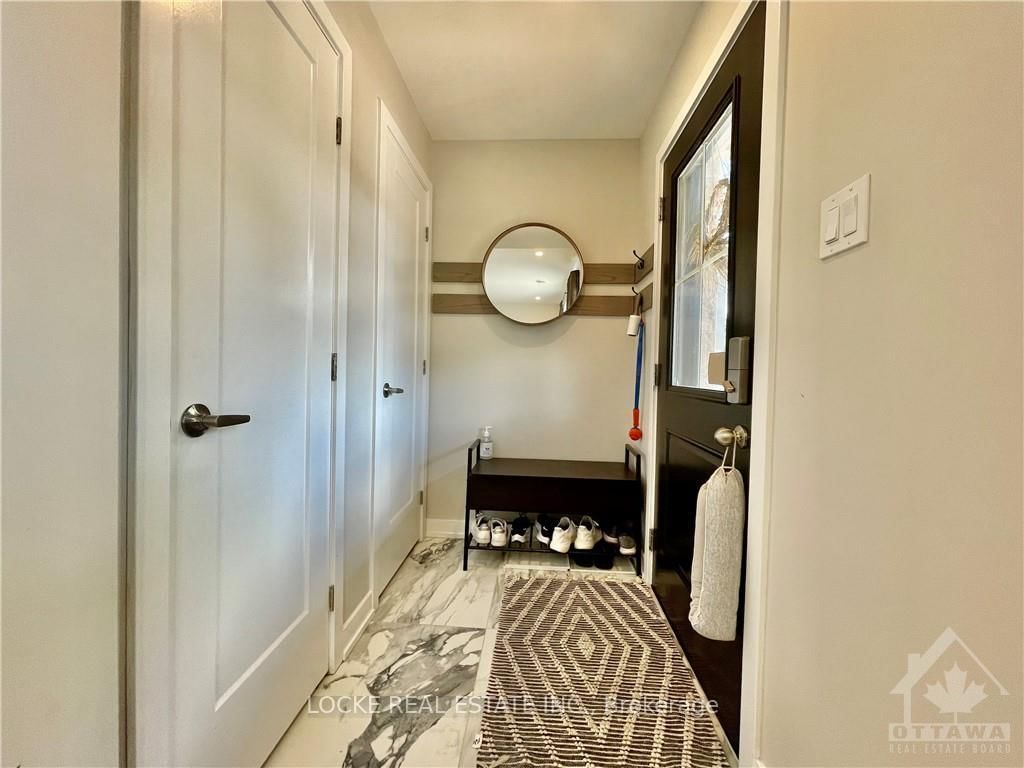 Photo 2 of Unit a, 681 EDISON Ave, Ottawa, Laurentianview — HOMEH