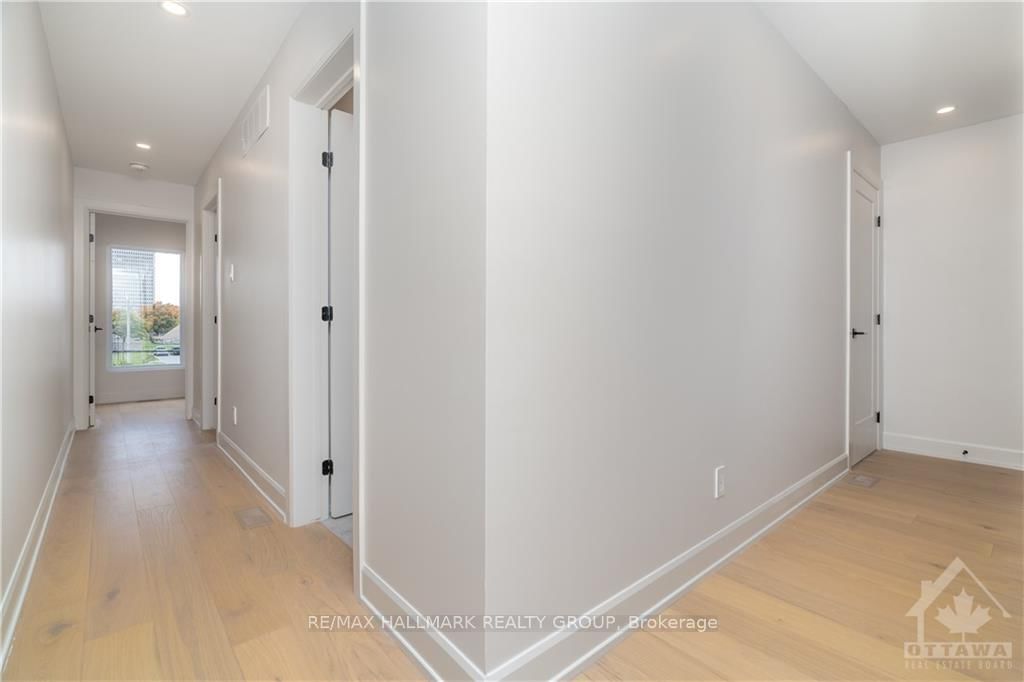Photo 6 of Unit b, 132 FORWARD Ave, Ottawa, Mechanicsville — HOMEH
