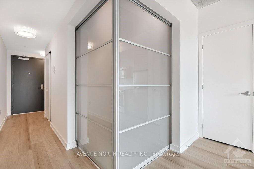 Photo 2 of Unit 406, 36 ROBINSON Ave, Ottawa, Sandy Hill — HOMEH