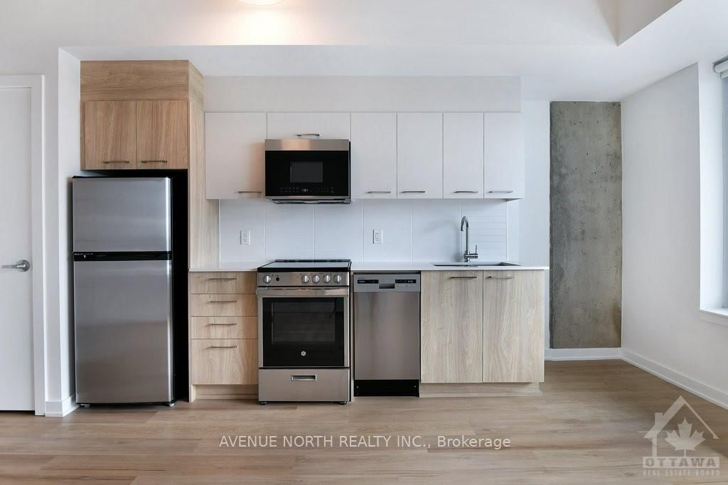 Photo 6 of Unit 406, 36 ROBINSON Ave, Ottawa, Sandy Hill — HOMEH
