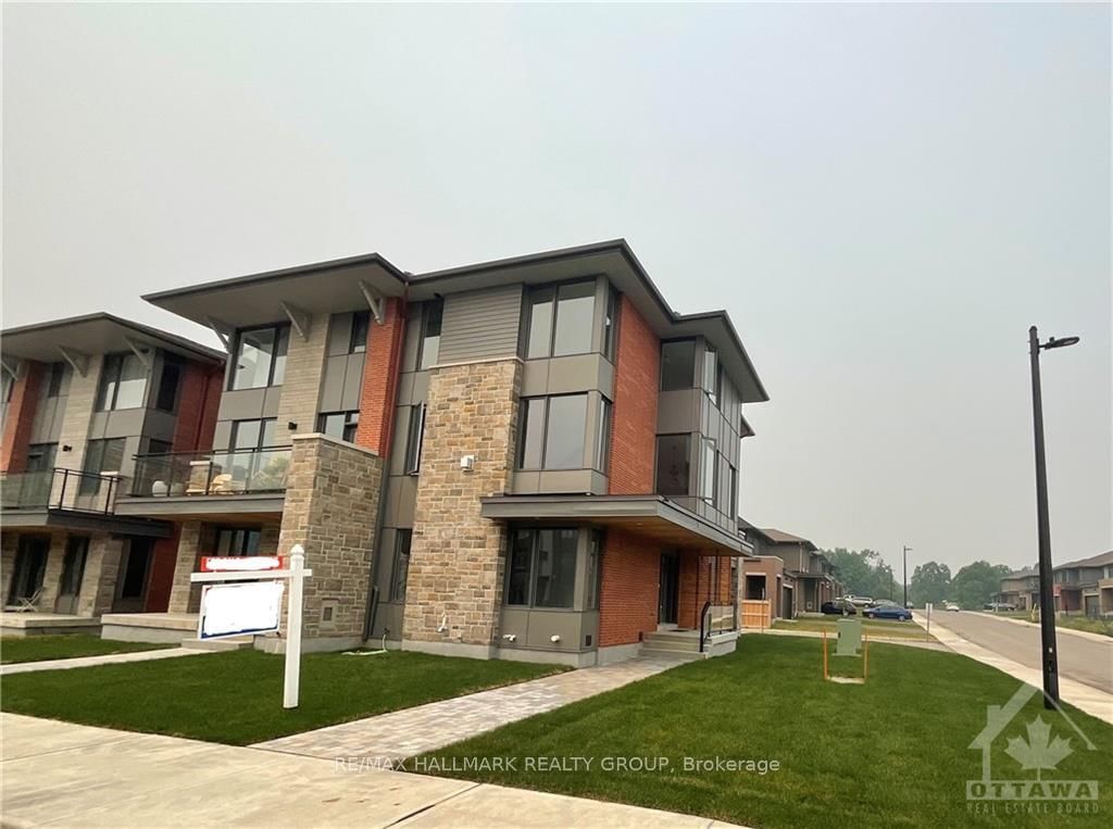 Photo 2 of 1415 HEMLOCK Rd, Ottawa, CFB Rockcliffe and Area — HOMEH