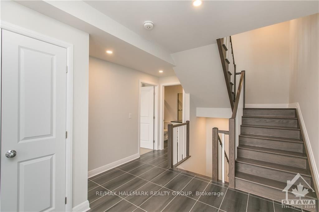 Photo 5 of 1415 HEMLOCK Rd, Ottawa, CFB Rockcliffe and Area — HOMEH