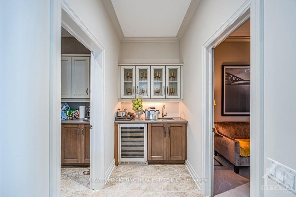 Photo 10 of 116 WESTPHALIAN Ave, Ottawa, Kanata - Emerald Meadows/Trailwest — HOMEH
