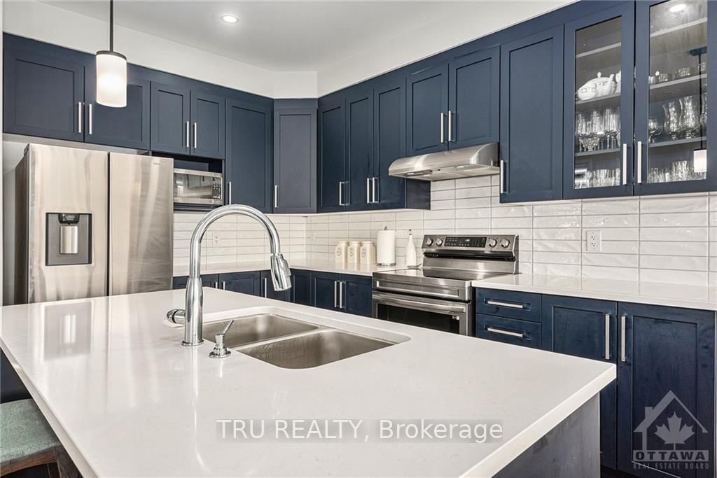 Photo 9 of 210 MAYNOOTH Crt, Ottawa, Barrhaven - Half Moon Bay — HOMEH