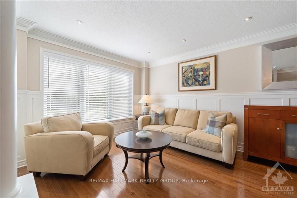Photo 3 of 2251 CLERMONT Cres, Ottawa, Avalon East — HOMEH