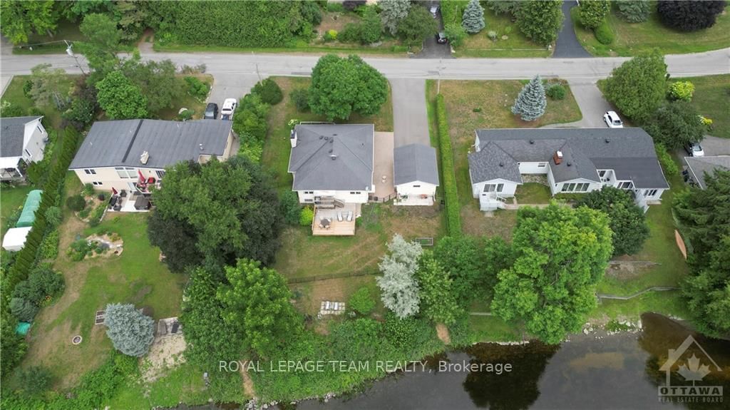 Photo 2 of 5464 WEST RIVER Dr, Ottawa, Manotick Long Island & Nicholls Island — HOMEH