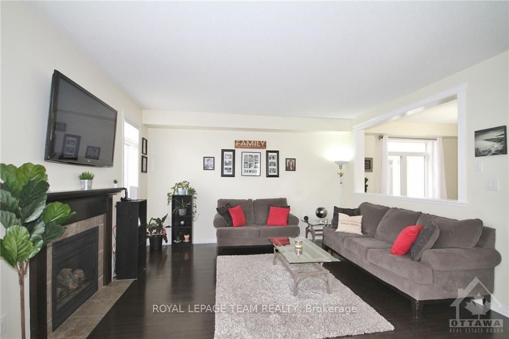 Photo 8 of 419 FERNSIDE St, Ottawa, Leitrim — HOMEH